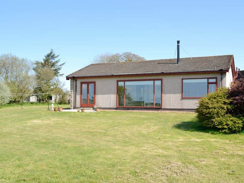 Lovely rear façade from garden | Sweet Hope, St Cyrus, near Montrose