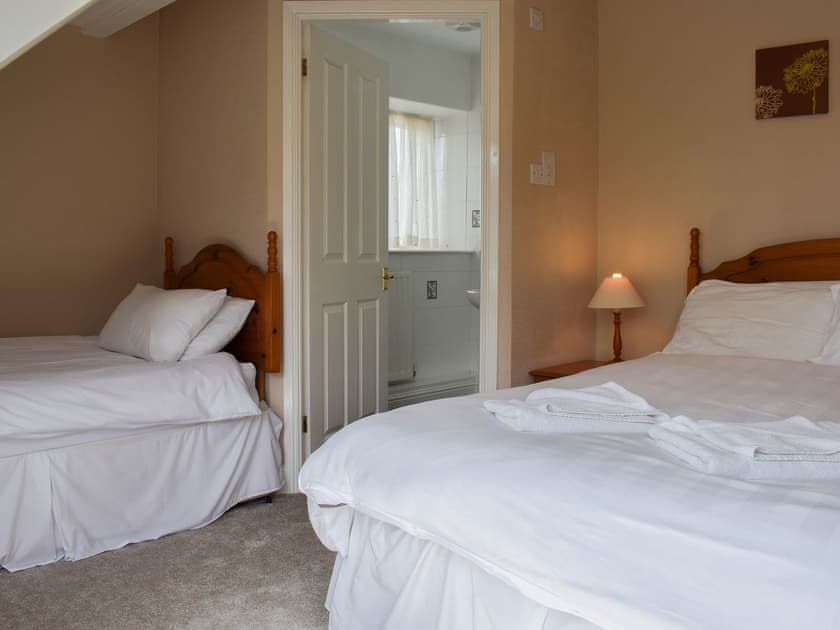 Bedroom | Tarn Rigg, Bowness on Windermere