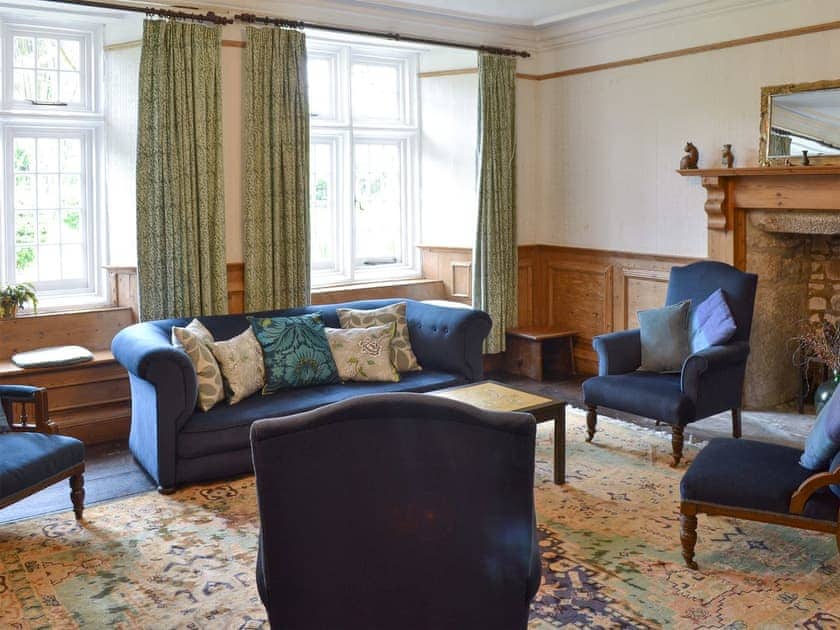 Spacious second sitting room | Manor House, St Erth, Hayle