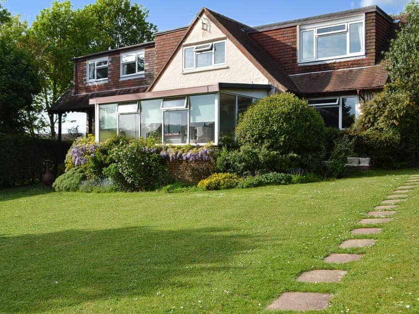 Ground floor holiday accommodation for couples | Clip Clops, Findon, near Worthing
