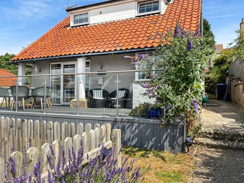 Lovely detached holiday home | Beach Haven, Sheringham