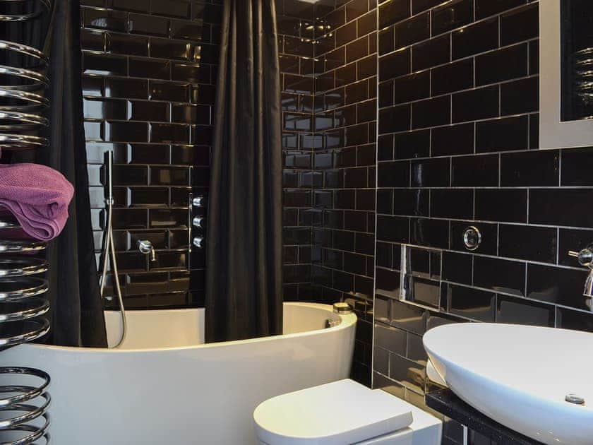 Bathroom with shower over bath | The Old Stables, South Cave, near Beverley
