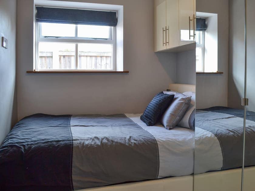 Well-appointed double bedroom | The Old Stables, South Cave, near Beverley