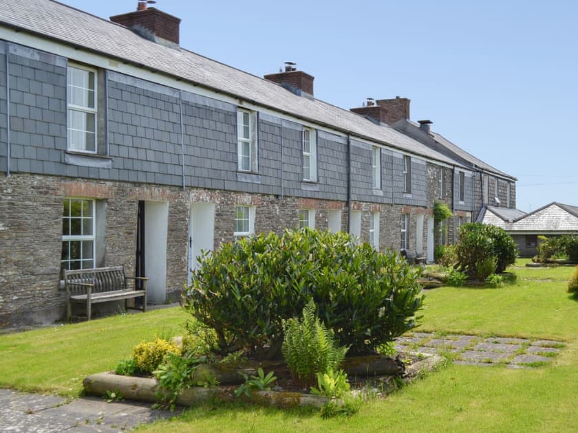 Lovely sunny cornish holiday property | Quarrymans Cottage, Edmonton, near Wadebridge