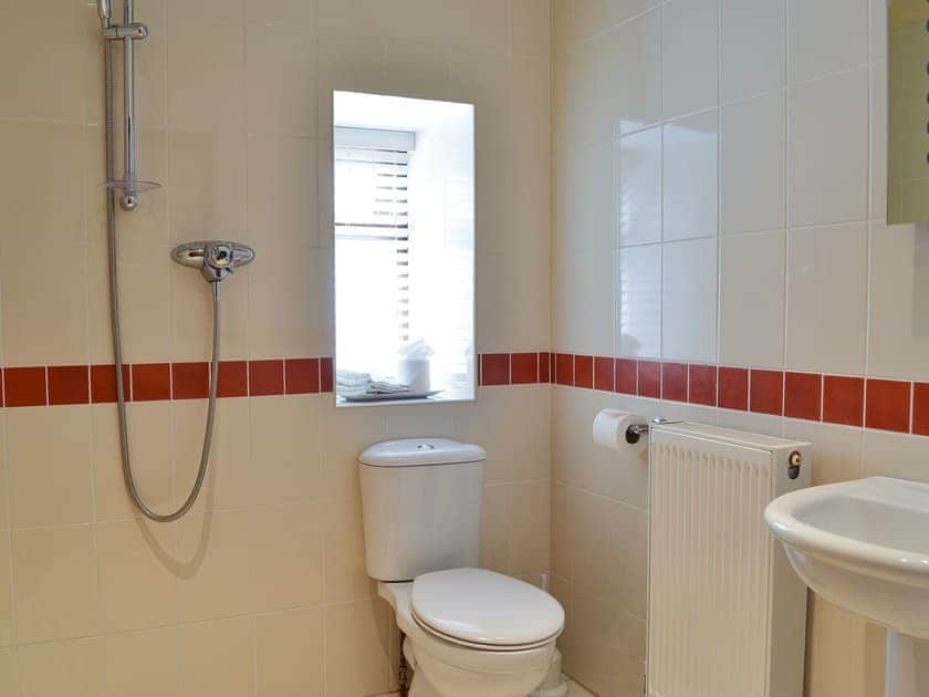 Wet room | Plum Tree Cottage, Kirkbymoorside