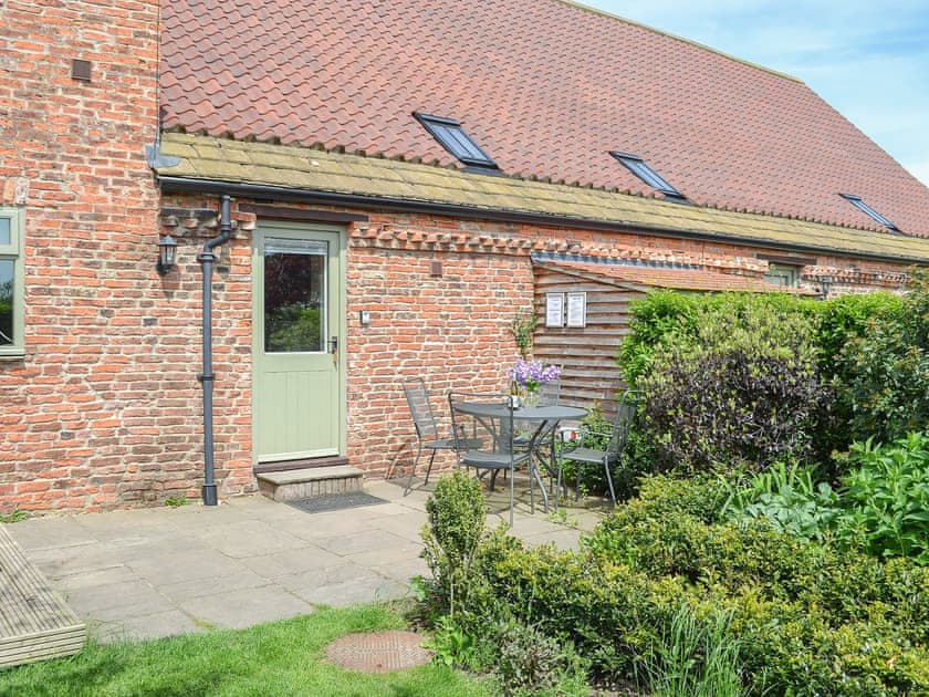 Charming former farm building converted to a holiday cottage | The Forge - Mackinder Farms, Brayton, Selby