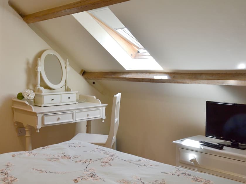 Comfy bedroom | Highfield Barn, Nawton, near Helmsley