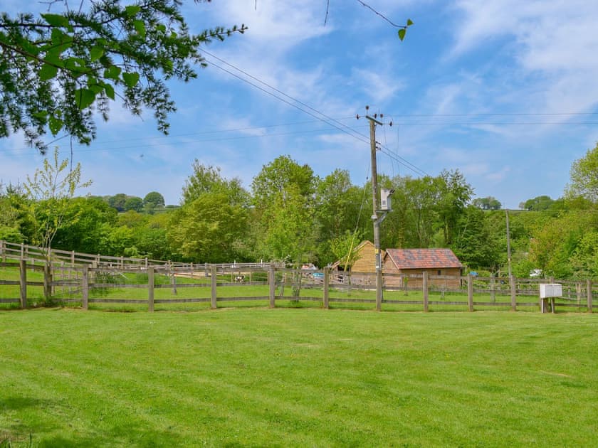 ¼ acre enclosed garden | Apple Barrel Barn, Dunkeswell Abbey, near Honiton