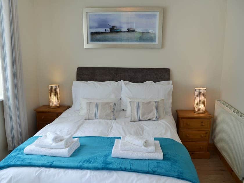 Sumptuous double bedroom | The Honeypot, Padstow