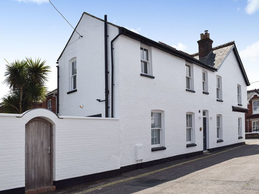Exterior | Lapwing, Yarmouth