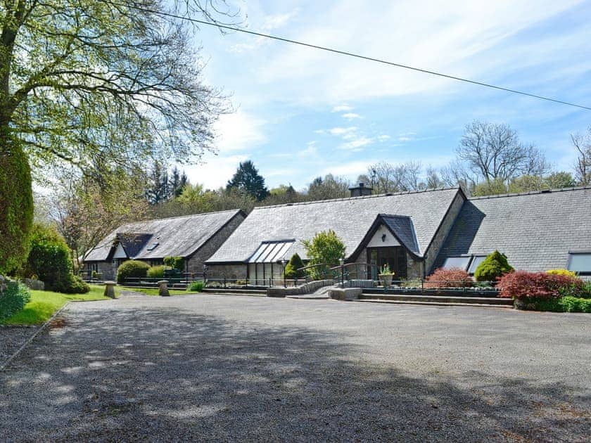 Ample parking | Anvil, Waterwheel - Maidenholm, Dalbeattie, near Dumfries