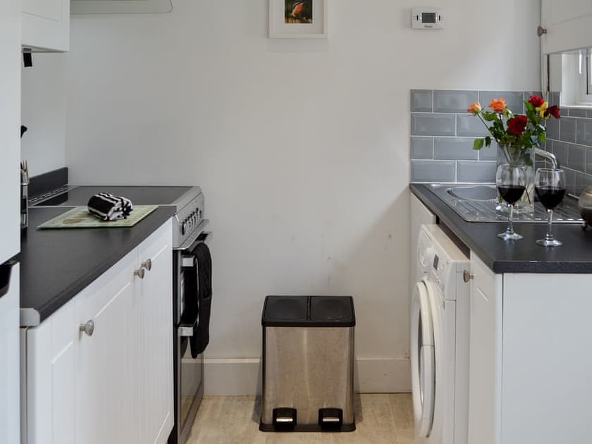 Kitchen | Kingfisher Cottage, Worthing