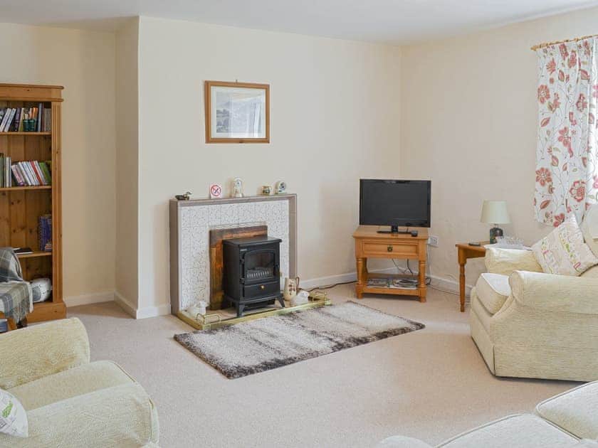 Inviting living room | Lyndhurst Cottage - May Farm Cottages, Staxton near Scarborough