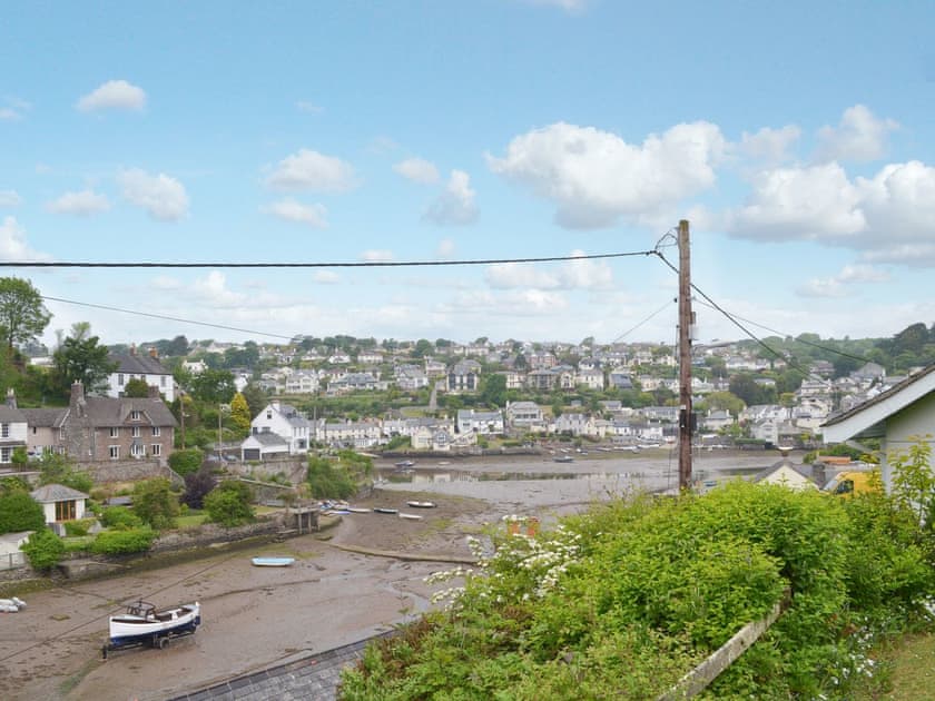 Wonderful view over Noss Creek towards Newton Creek | Topsail, Noss Mayo