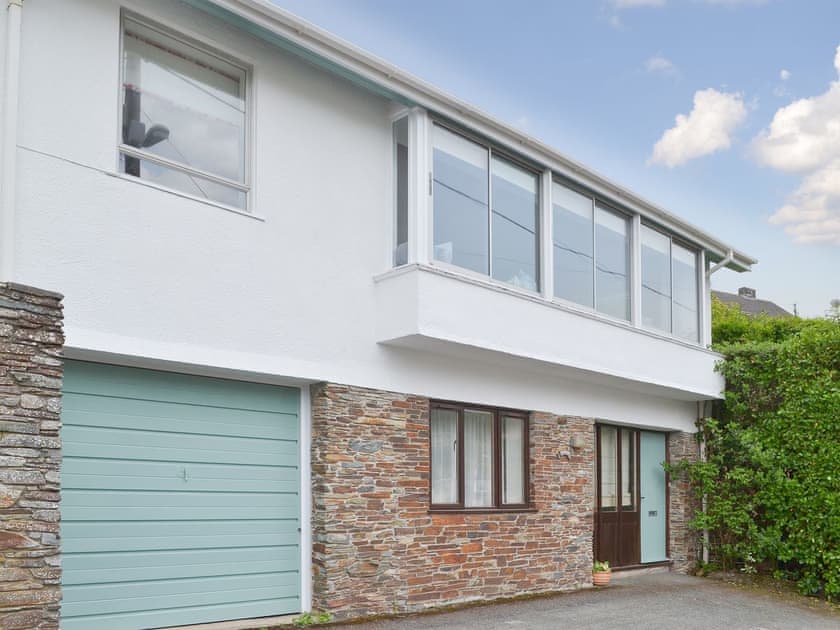 Quirky ’upside-down ’property perched above the water | Topsail, Noss Mayo