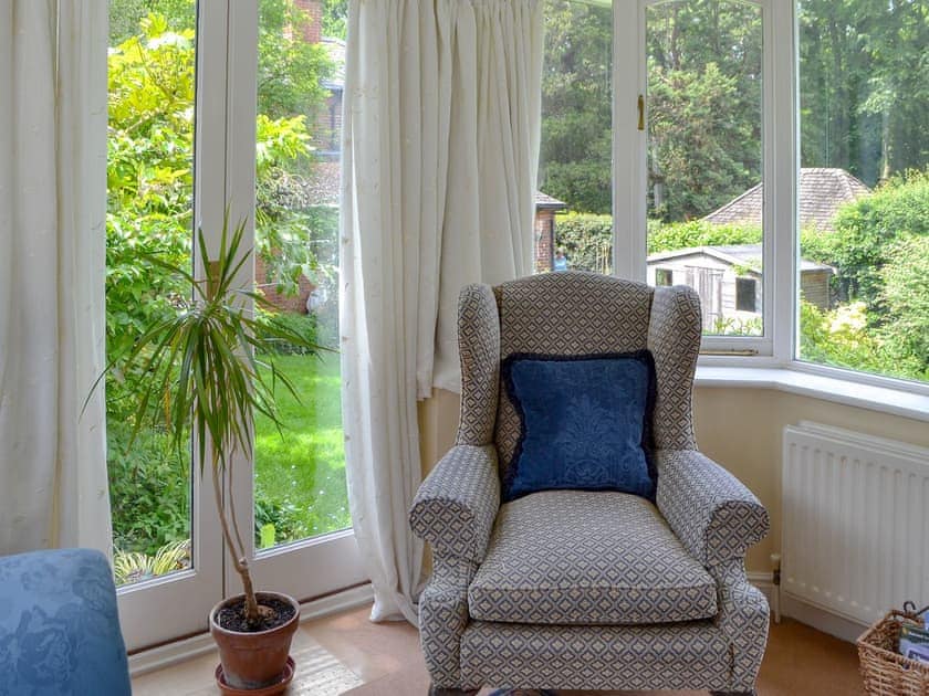 Sun room | The Coach House, Chilworth, near Southampton