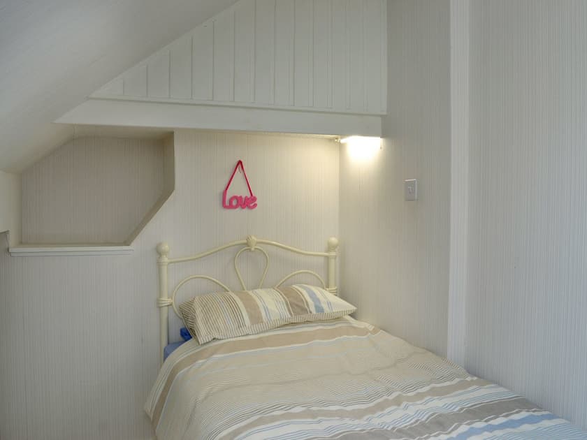 Comfy single bedroom | Ingleside, Ballantrae, near Girvan