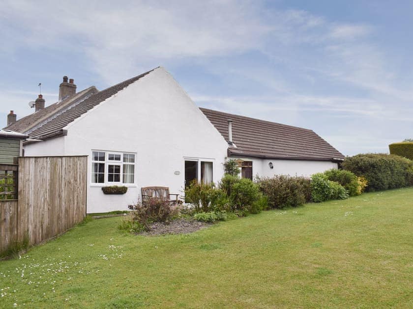 Lovely holiday home | Prior Dene Cottage, Staintondale near Scarborough
