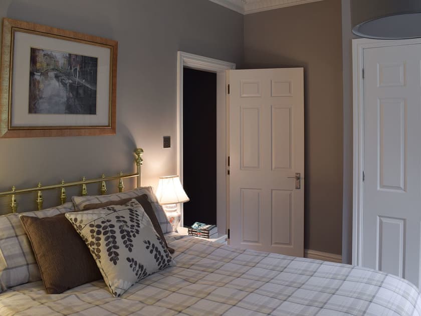 Double bedroom | Meadowcroft No 4 - Meadowcroft, Bowness on Windermere