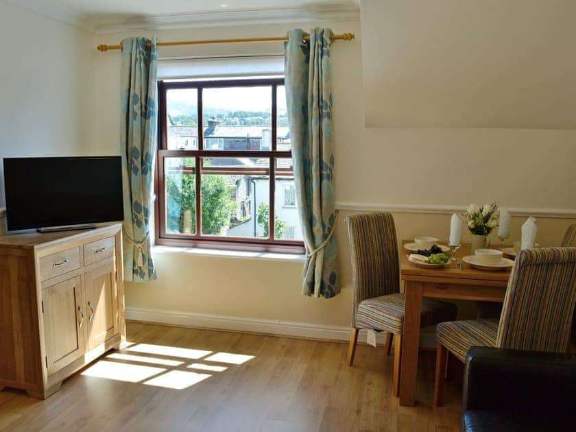 Light and airy living/dining room | Hindscarth, Keswick