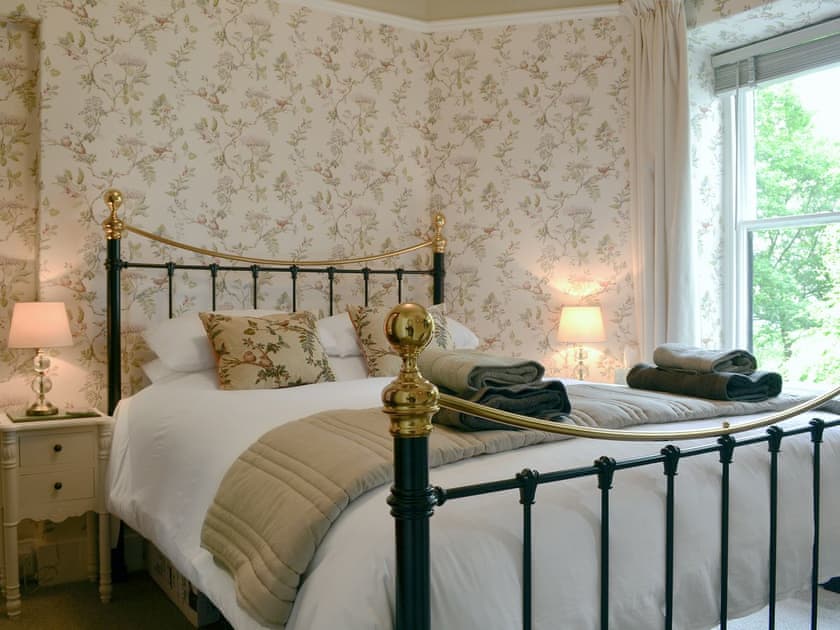 Attractive double bedroom | The Old Coach House, Grasmere