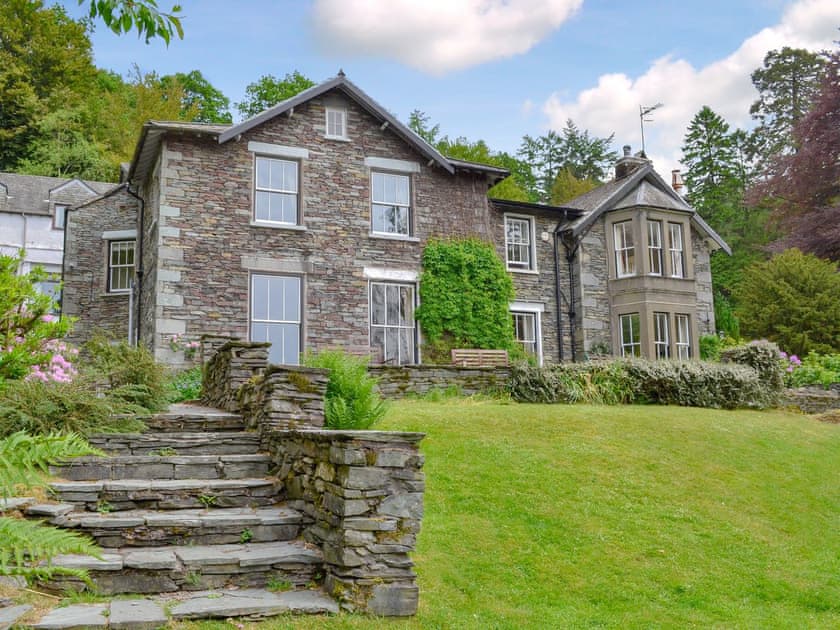 Wonderful garden and grounds | The Old Coach House, Grasmere