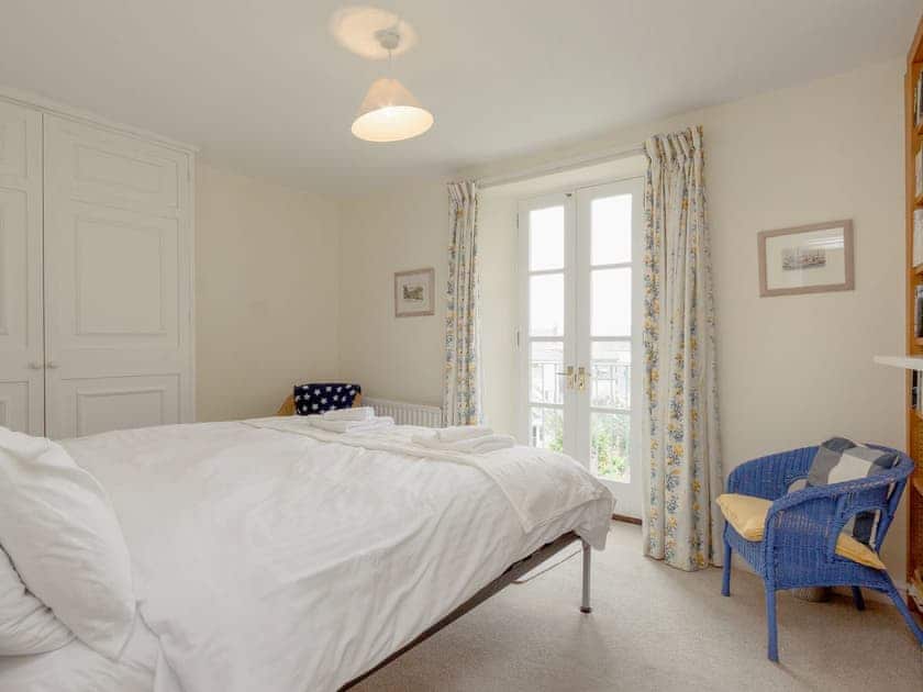 Comfortable double bedroom | Courtenay Street 5, Salcombe
