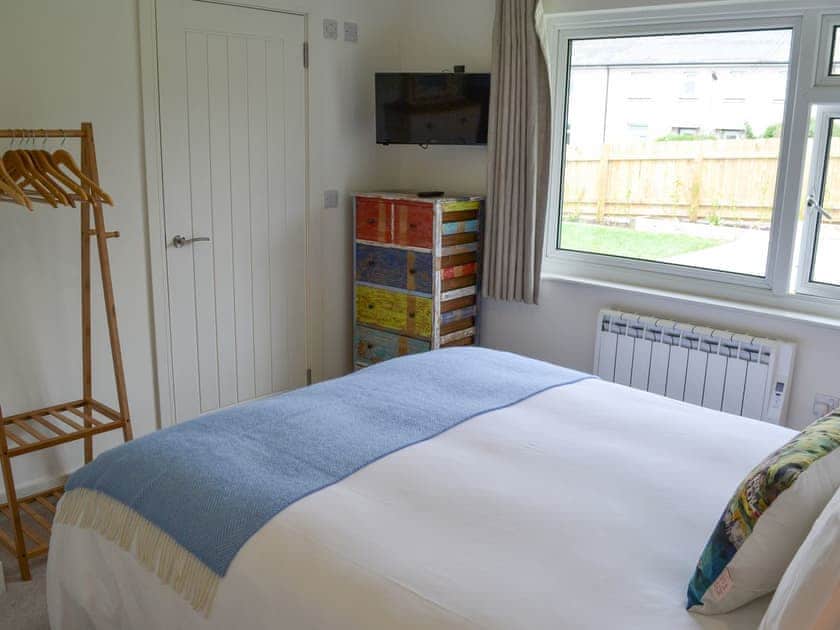 Ensuite Double bedroom  | Moonraker, Port Isaac, near Wadebridge