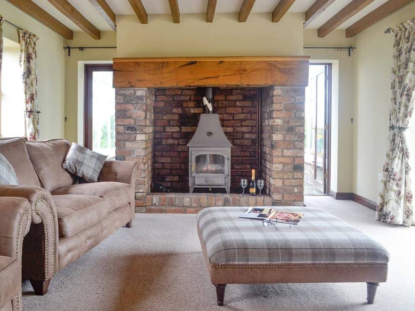 Welcoming living room | Green Lane Cottage, Aberhafesp, near Newtown