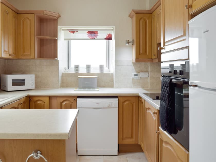 Fully appointed fitted kitchen | Awelfryn, Llandybie, near Llandeilo