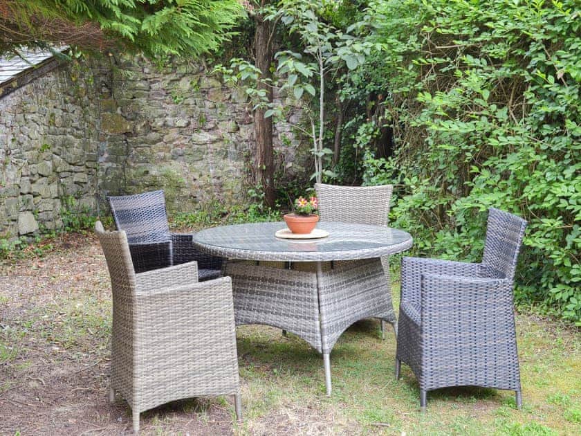 Lovely walled garden with table and chairs | The Berry - Cobblestones, Marldon, near Paignton