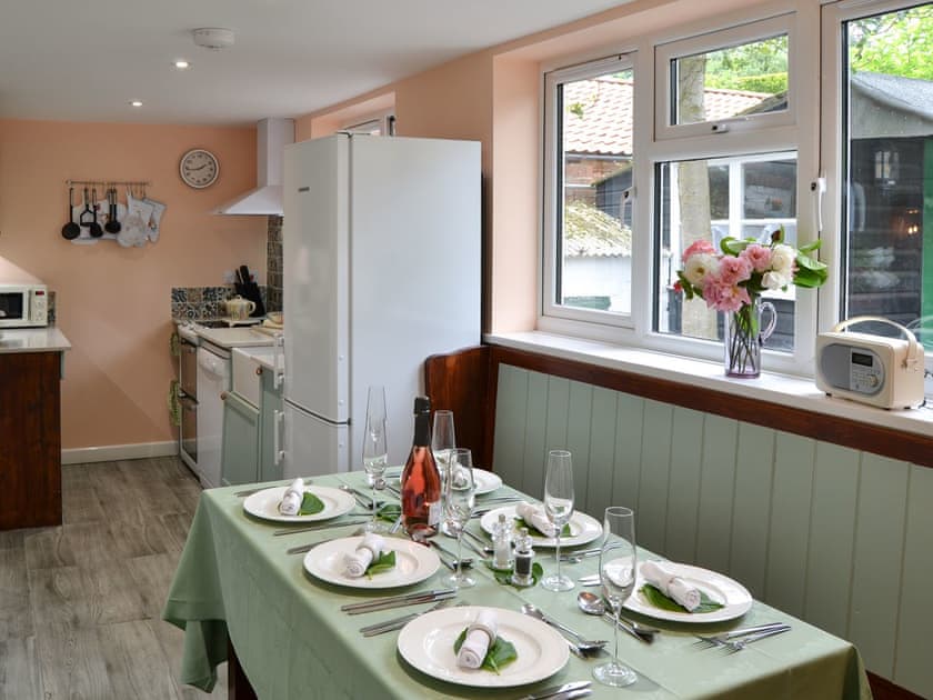 Kitchen with dining area | The Brambles, Horning, near Norwich 