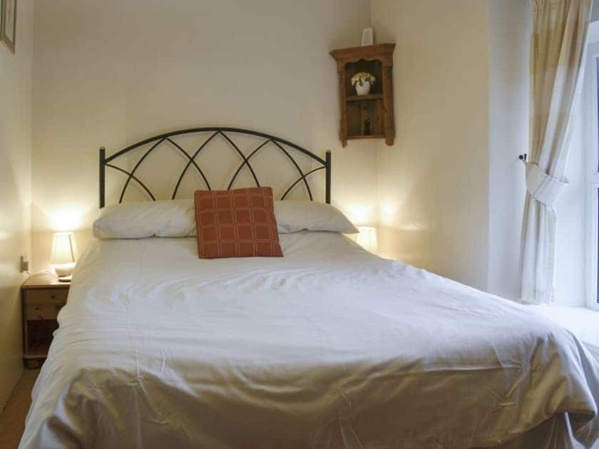 Comfortable double bedroom | Tan y Bryn, Prenteg, near Porthmadog