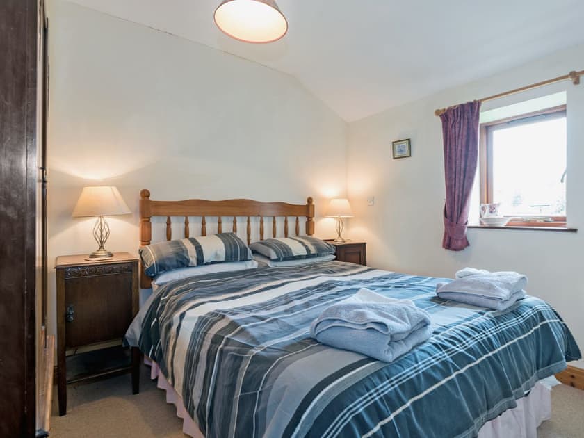 Comfortable double bedroom | Dipper Fold, Hebden, near Skipton