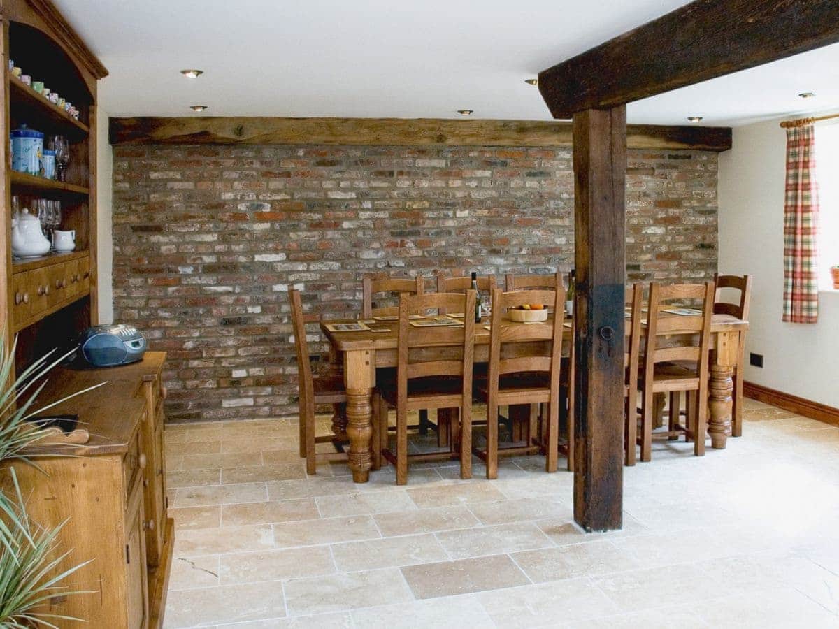 Bridge Farm Holiday Cottages The Granary Ref Ijy In Brigham
