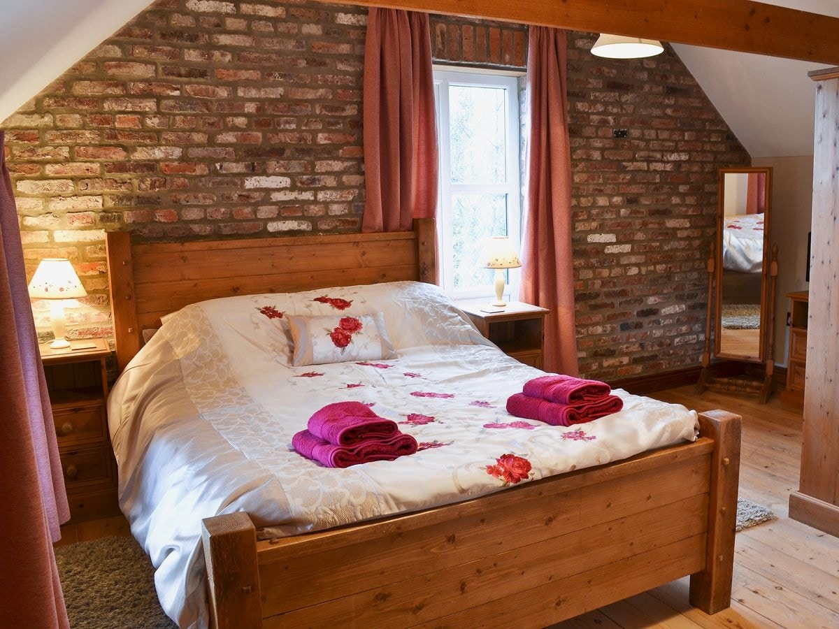 Bridge Farm Holiday Cottages The Granary Ref Ijy In Brigham