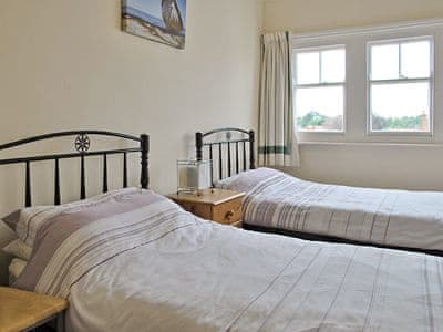 Twin bedroom | Rosebery Court, Felixstowe