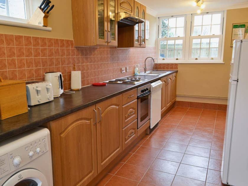 Kitchen | Mariners Lodge, Felixstowe Ferry