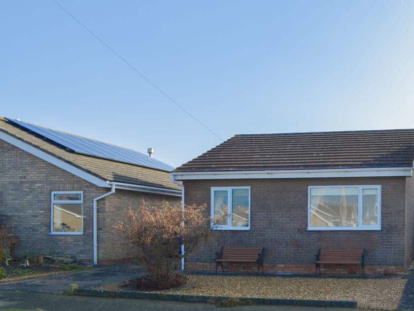 Ideal holiday bungalow a few hundred yards from the beach and dunes at Beadnell | Longstone Bungalow, Beadnell