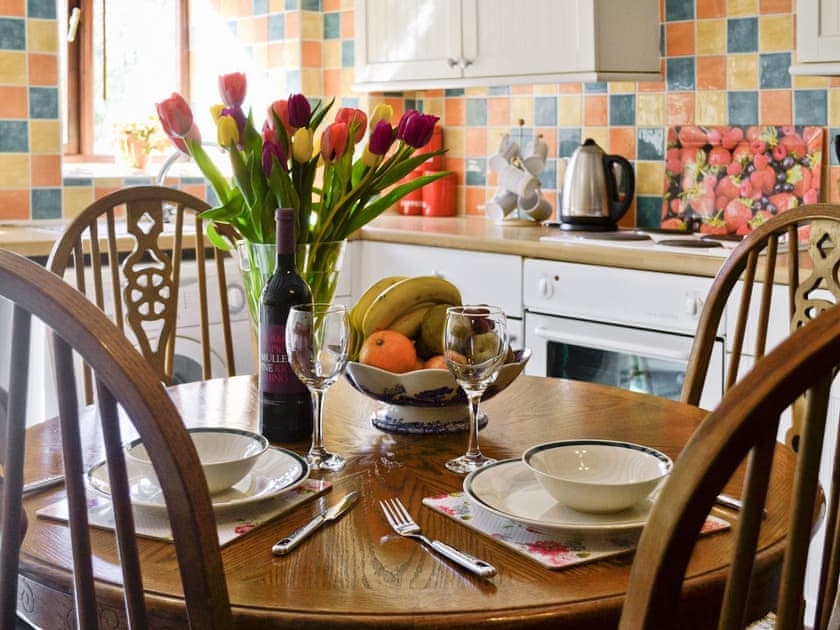 Kitchen | Fordbrook Cottage, Brixton Torr