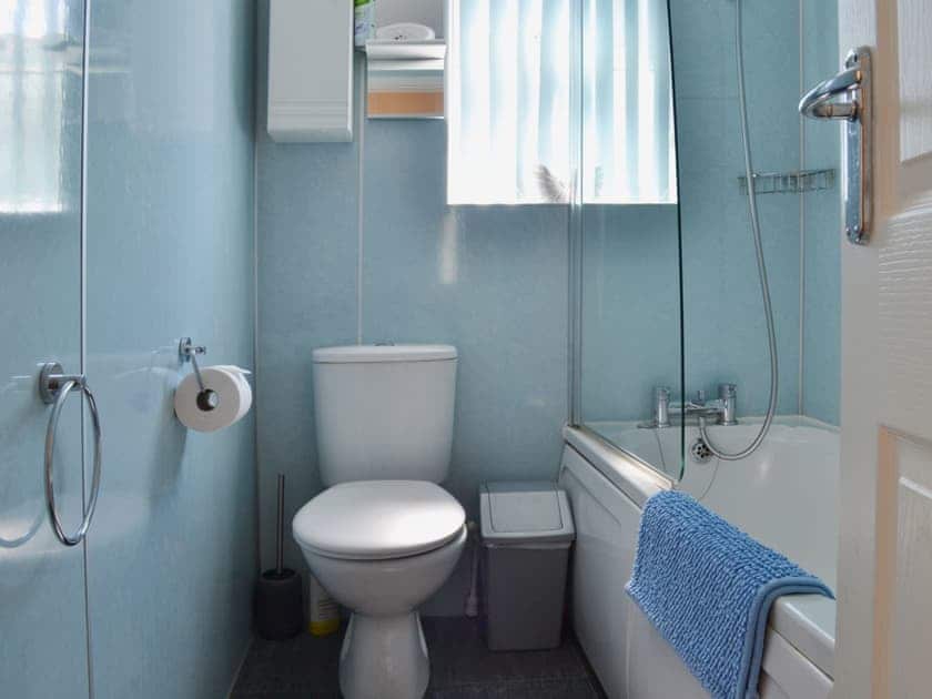 Bathroom | Sea Haven, Heacham