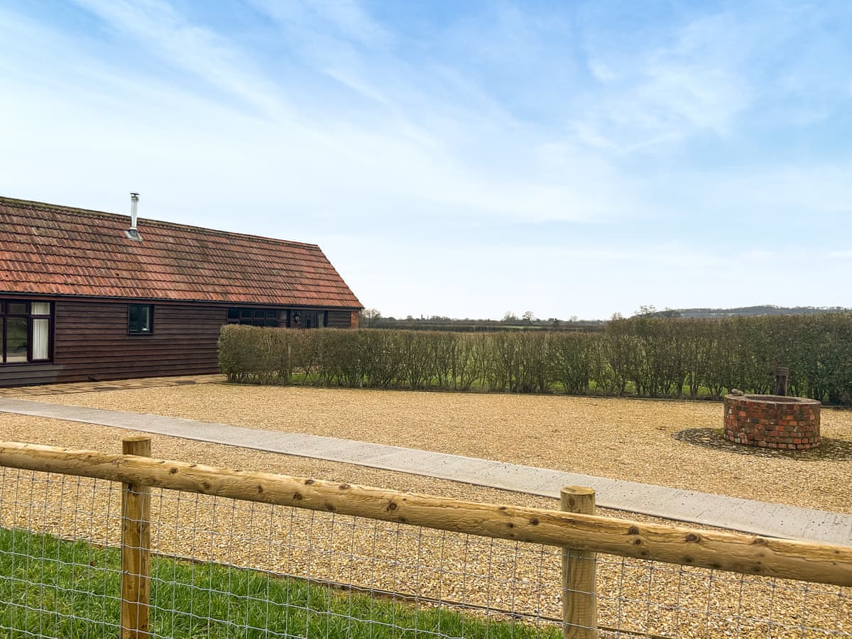 The Farm - Hog Pits