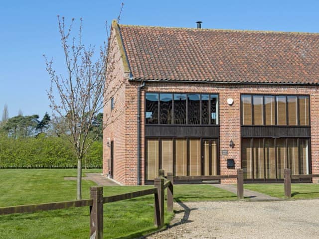 Willow Barn Ref Cso In Sculthorpe Norfolk Cottages Com