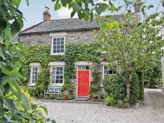 Cherry Tree Cottage Ref Ihd In Bellerby Wensleydale Yorkshire