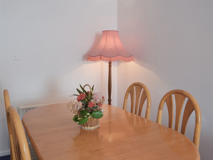 Living room/dining room | Sea Breeze, Hopton-on-Sea, nr. Great Yarmouth