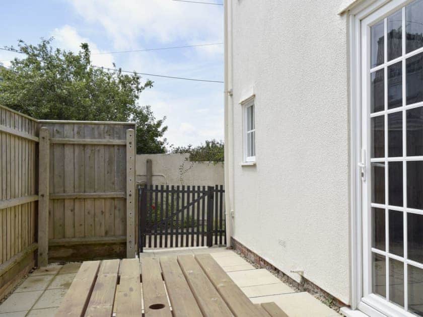 Sitting-out-area | Mariners Lodge, Felixstowe Ferry
