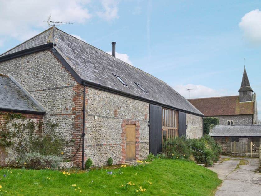Exterior | Compton Farm Cottages - The Barn, Compton, nr. Chichester