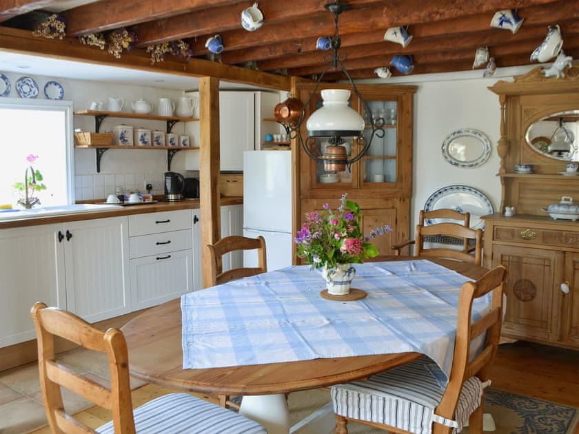 Kitchen | Southview Cottage, Wellow, nr. Yarmouth