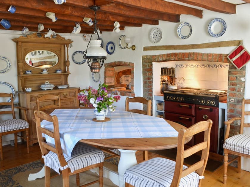 Kitchen | Southview Cottage, Wellow, nr. Yarmouth