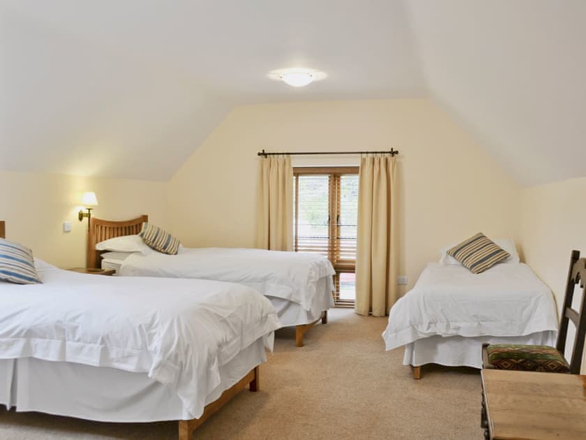 Twin bedroom | Stockham Lodge, Colyton
